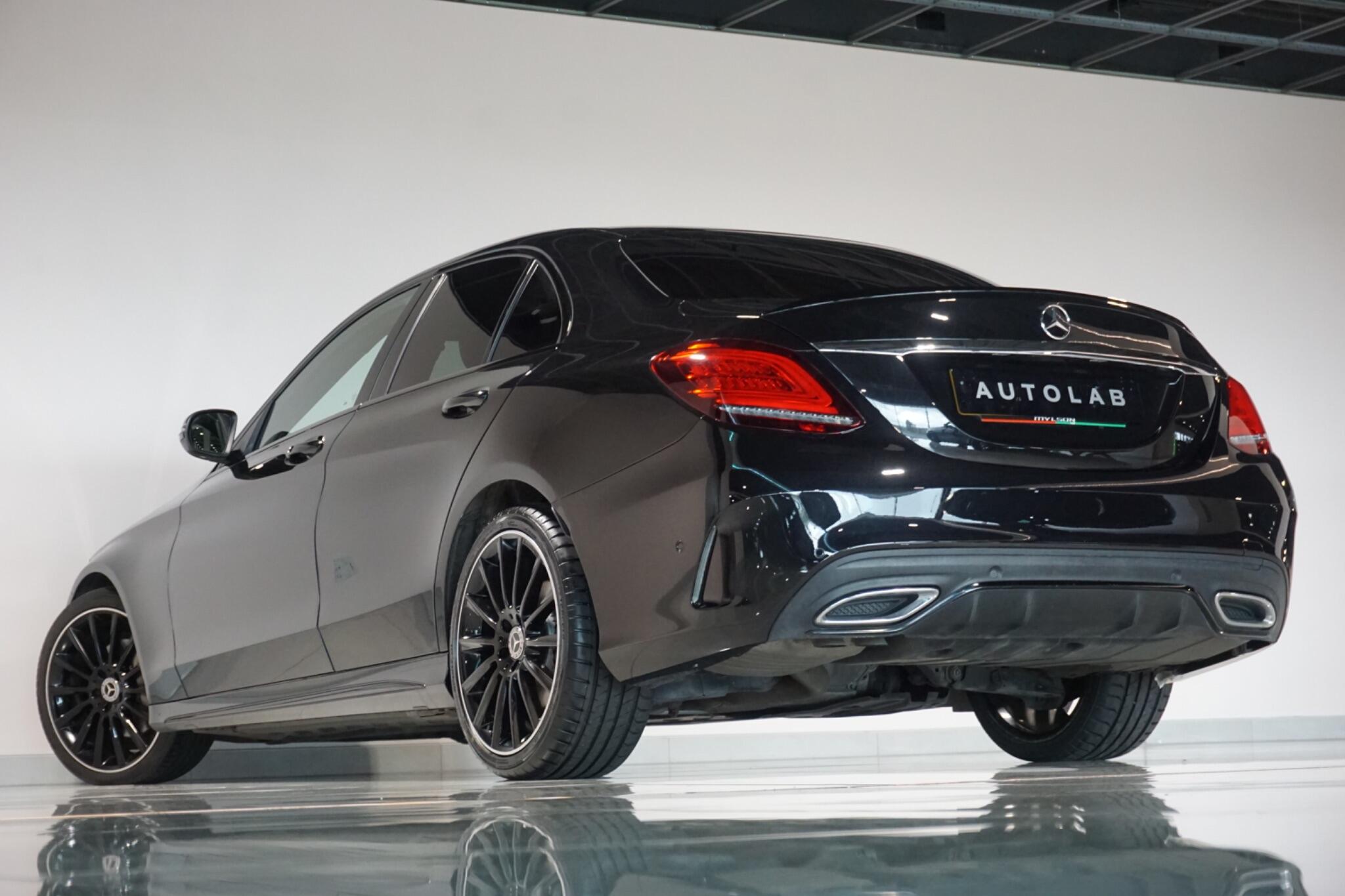 Mercedes-Benz C Class 2.0 C220d AMG Line Night Edition (Premium) Saloon 4dr Diesel G-Tronic+ Euro 6 (s/s) (194 ps)